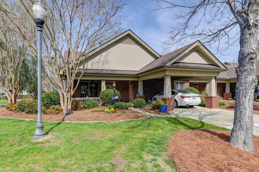 Exterior Photo - Foothills Retirement Community, Easley SC
